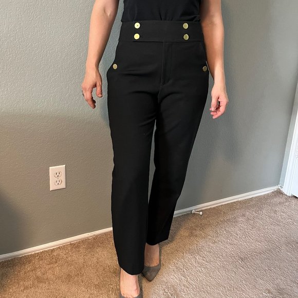 Club Monaco cropped pants with gold buttons - Picture 1 of 5